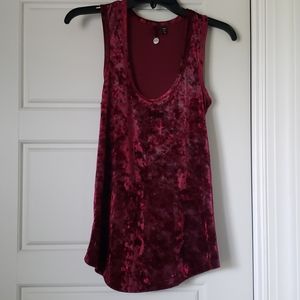 BKE Boutique Wine Color Tank